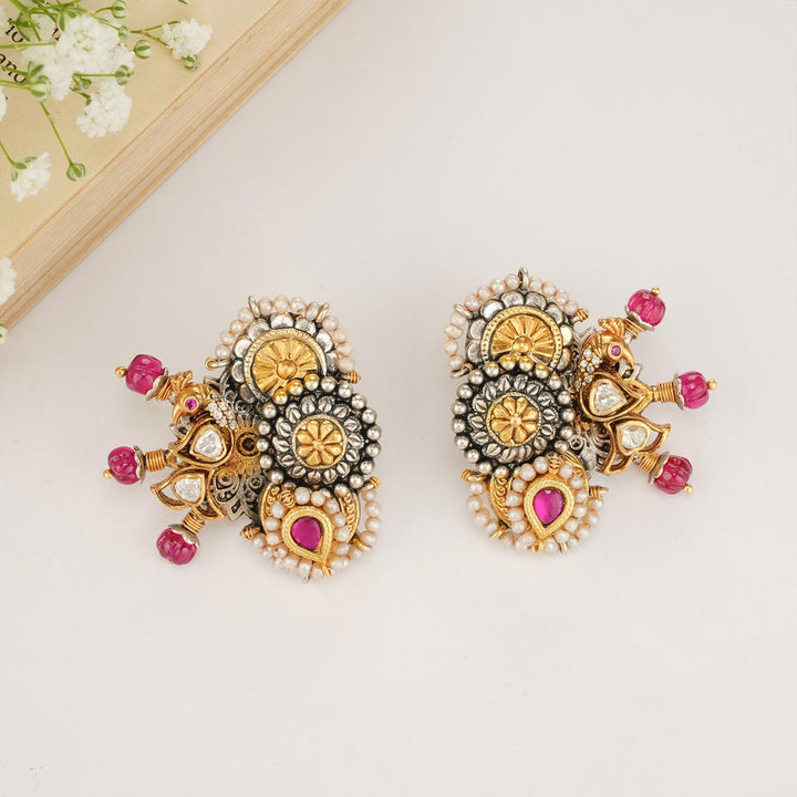 Mesmerizing Oxidised Short Necklace Set