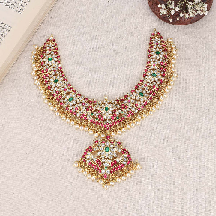 Mahisha Short Necklace