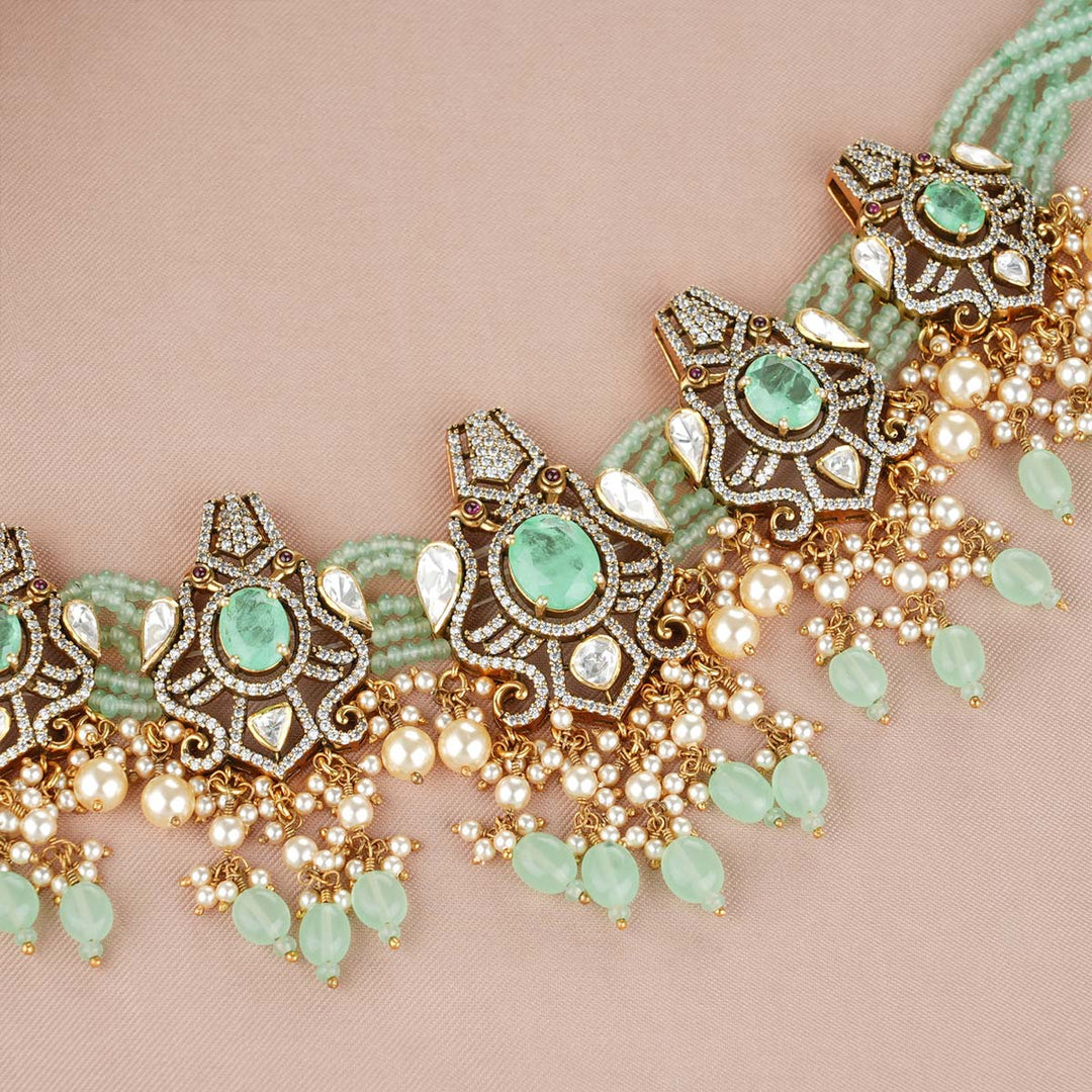 Nishali Victorian Short Necklace Set