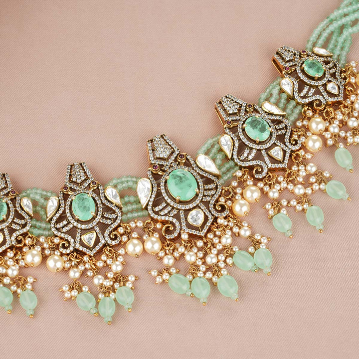 Nishali Victorian Short Necklace Set