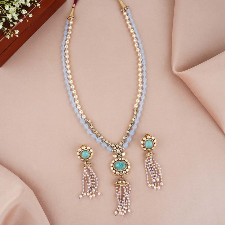 Facinate Victorian Long Necklace set