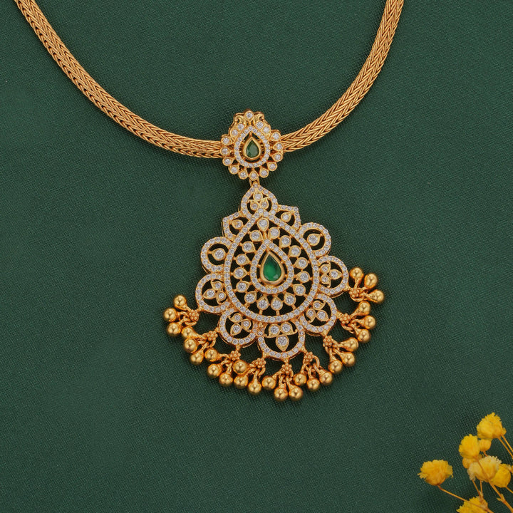 Dheeskshi Attigai Short Necklace