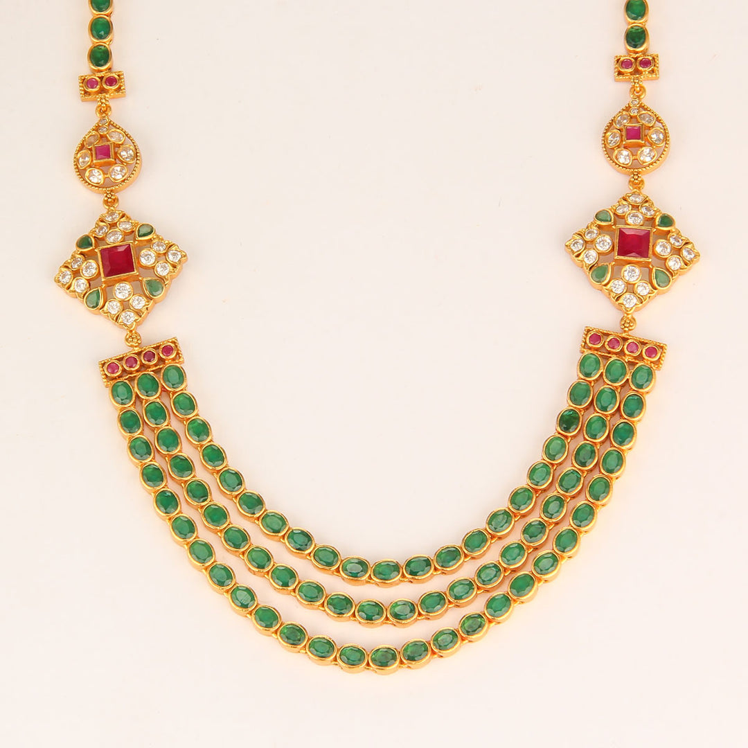 Vinitha Layer Necklace