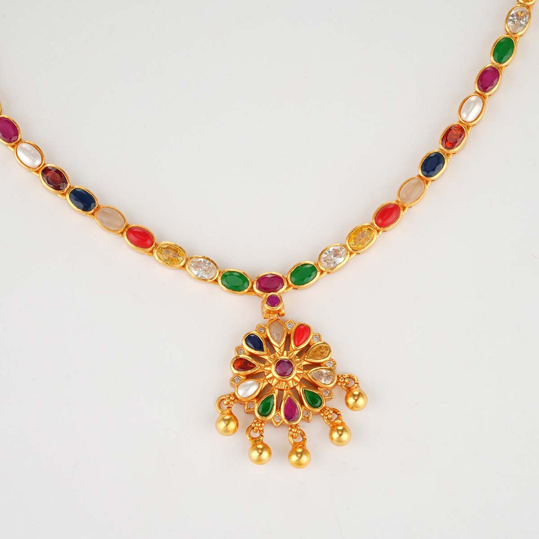 Jovika Short Necklace