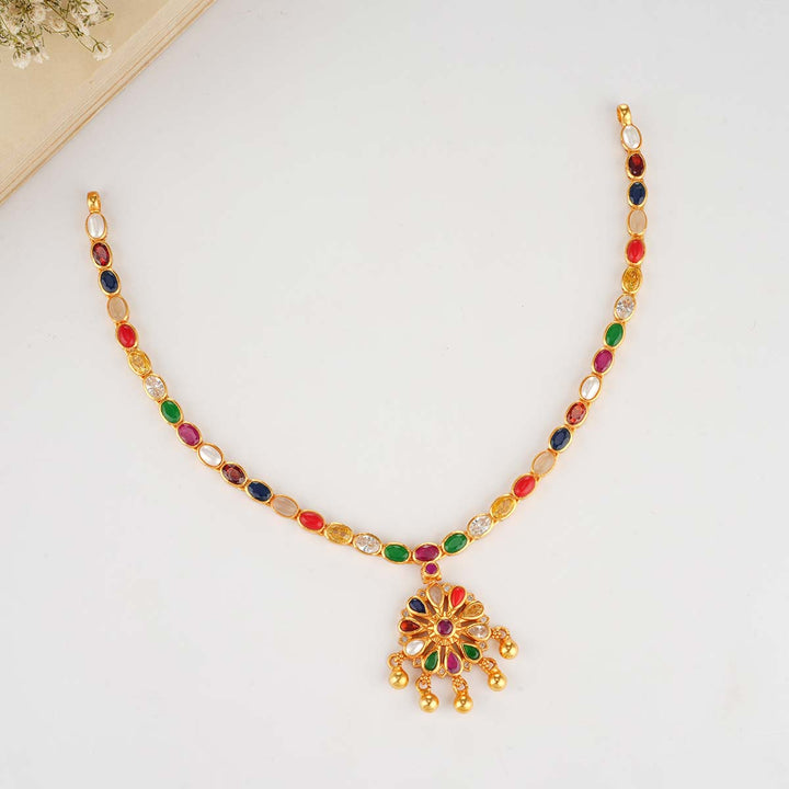 Jovika Short Necklace