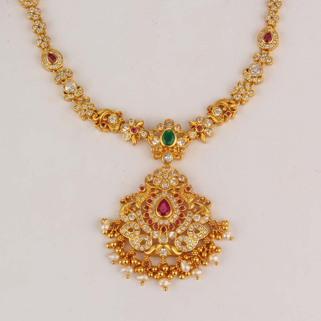 Harithasri Short Necklace