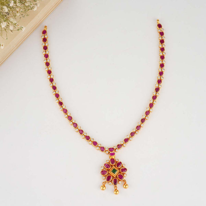 Mathisha Stone Short Necklace