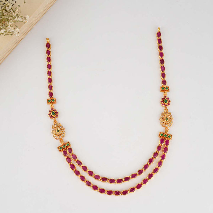 Shreya Short Necklace