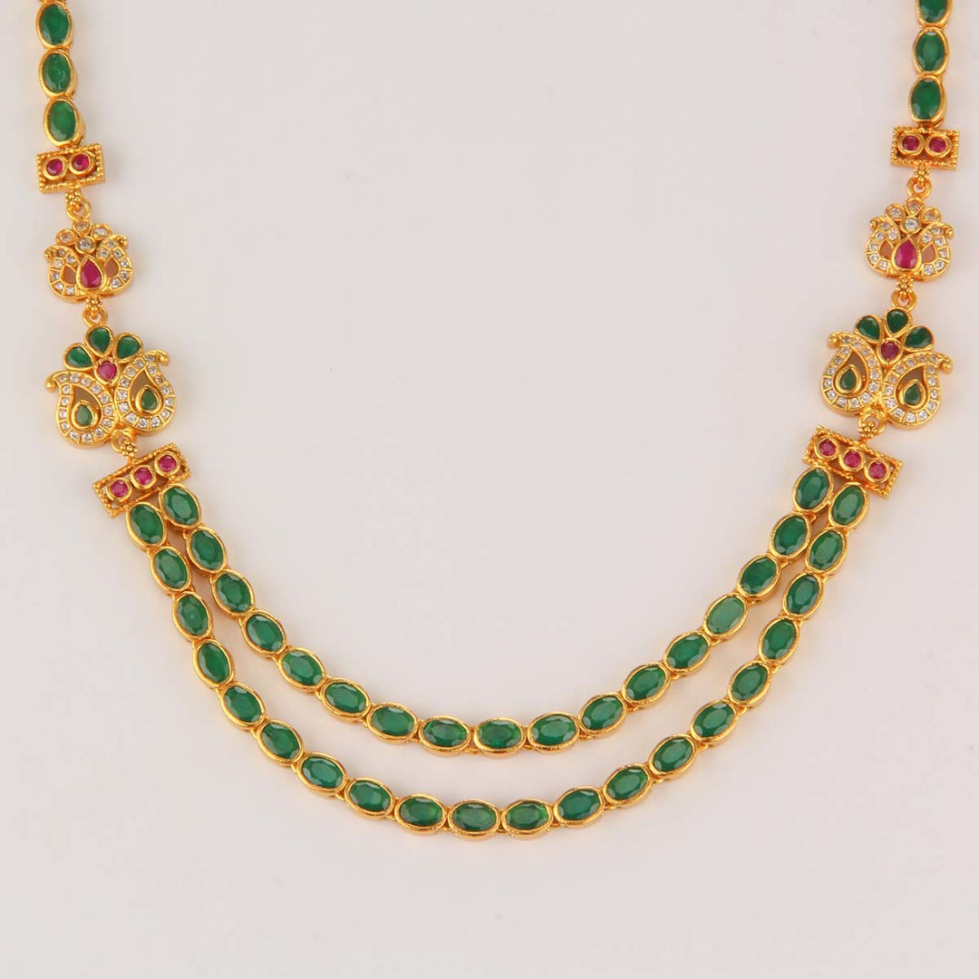 Priyanka Short Necklace