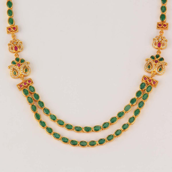 Priyanka Short Necklace