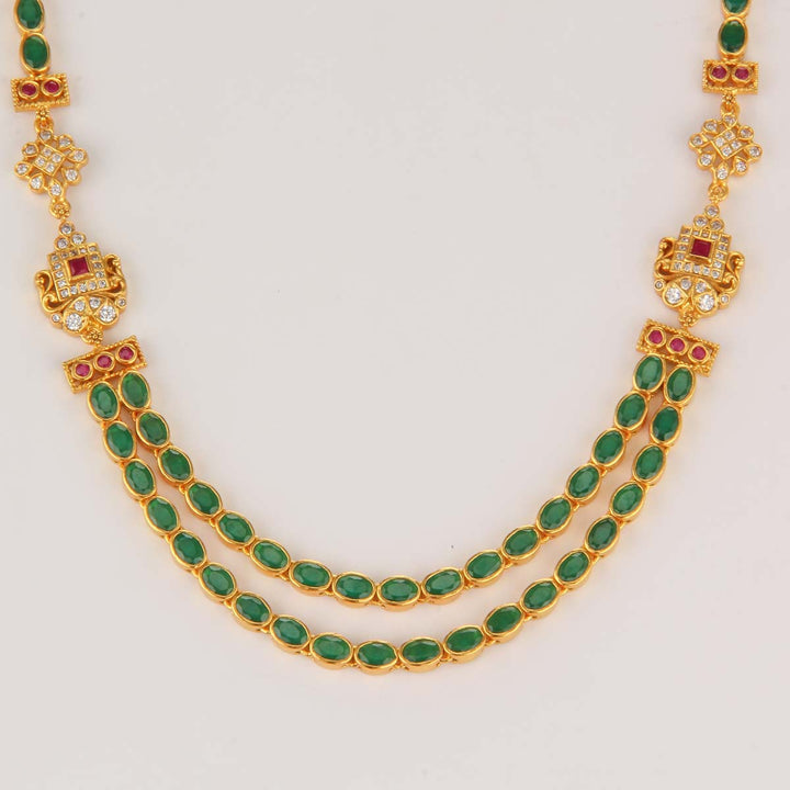 Pranitha Short Necklace