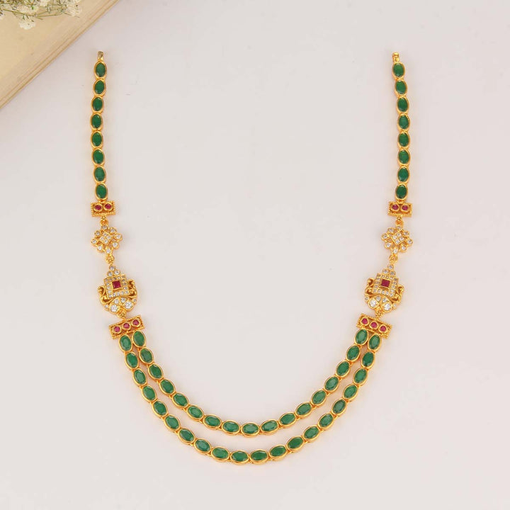 Pranitha Short Necklace