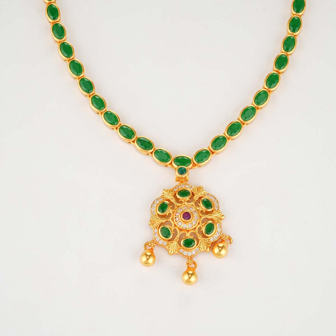 Karisha Short Necklace