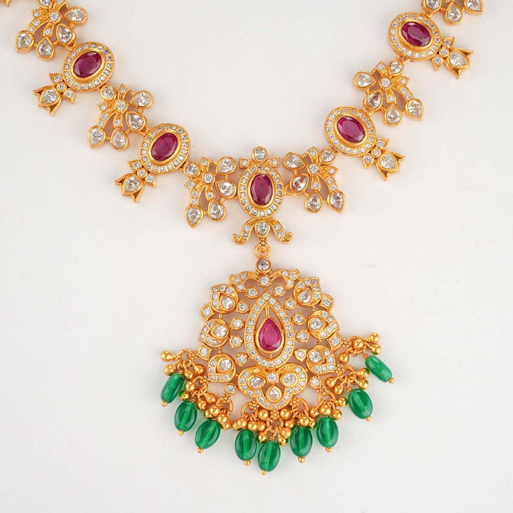 Bhavita Short Necklace