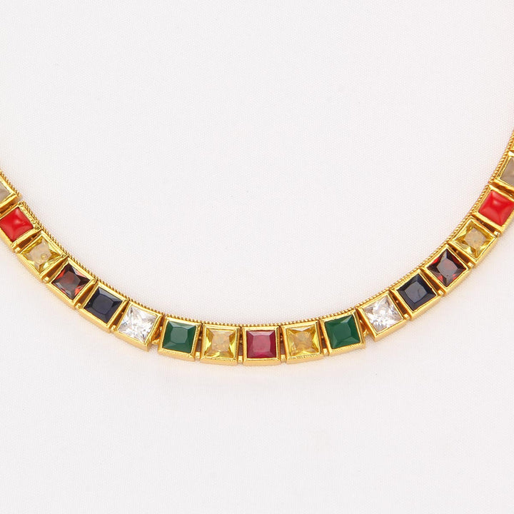 Yamika Short Necklace