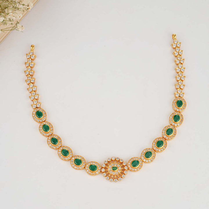 Yariga Short Necklace