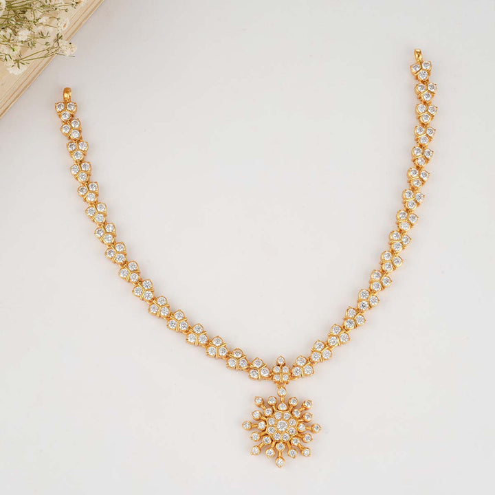 Niraja Short Necklace