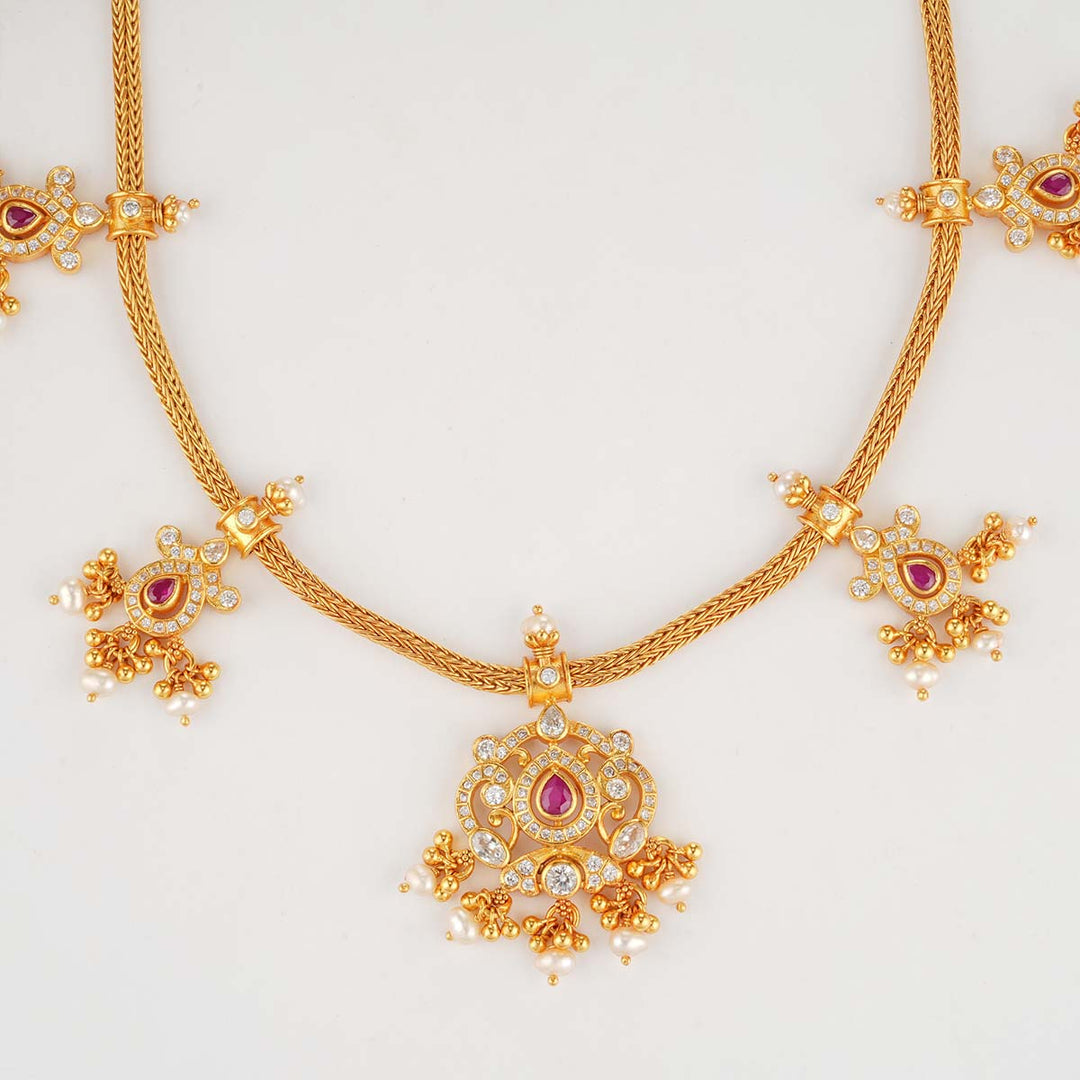 Sindhu Short Necklace