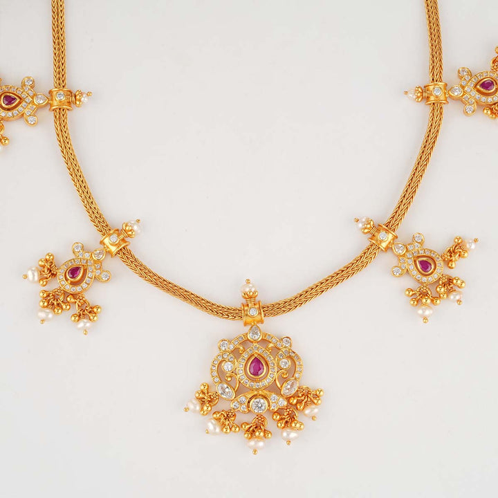 Sindhu Short Necklace