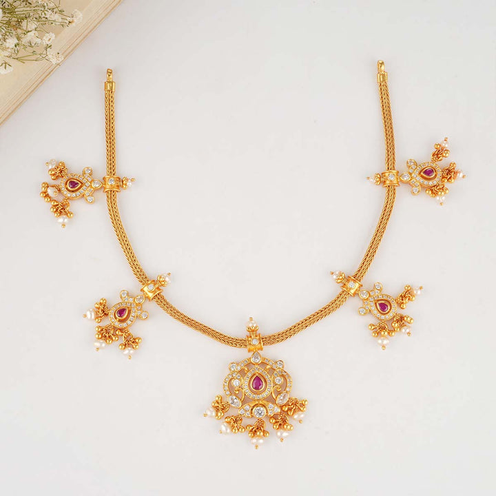 Sindhu Short Necklace
