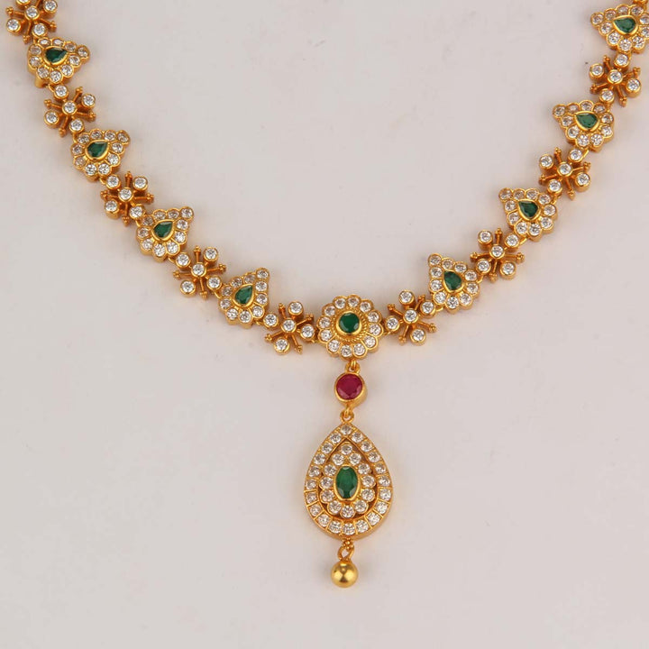 Jashitha Short Necklace