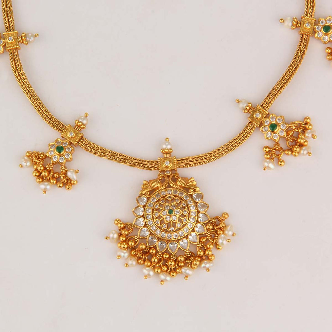 Lolitha Short Necklace