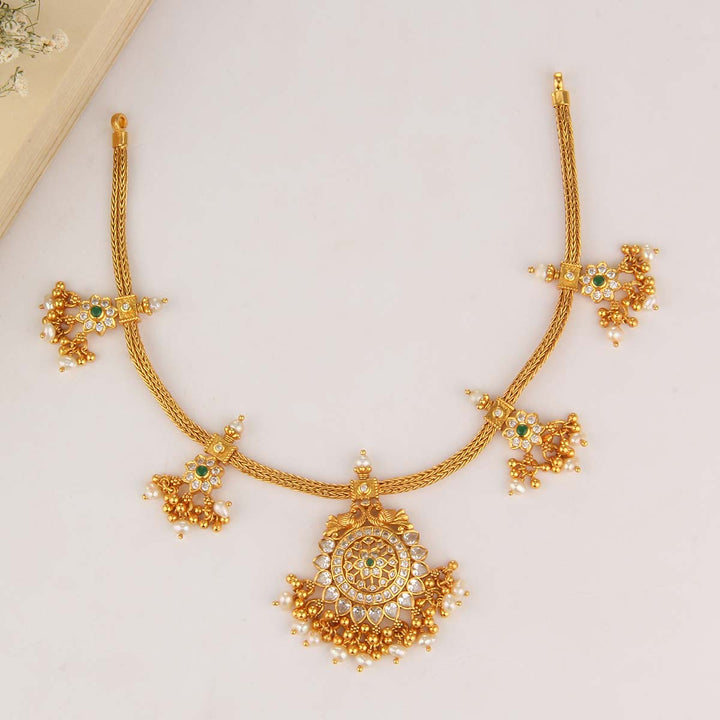 Lolitha Short Necklace