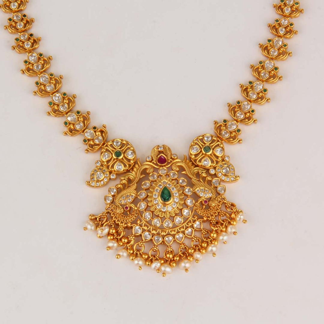 Sakshi Short Necklace