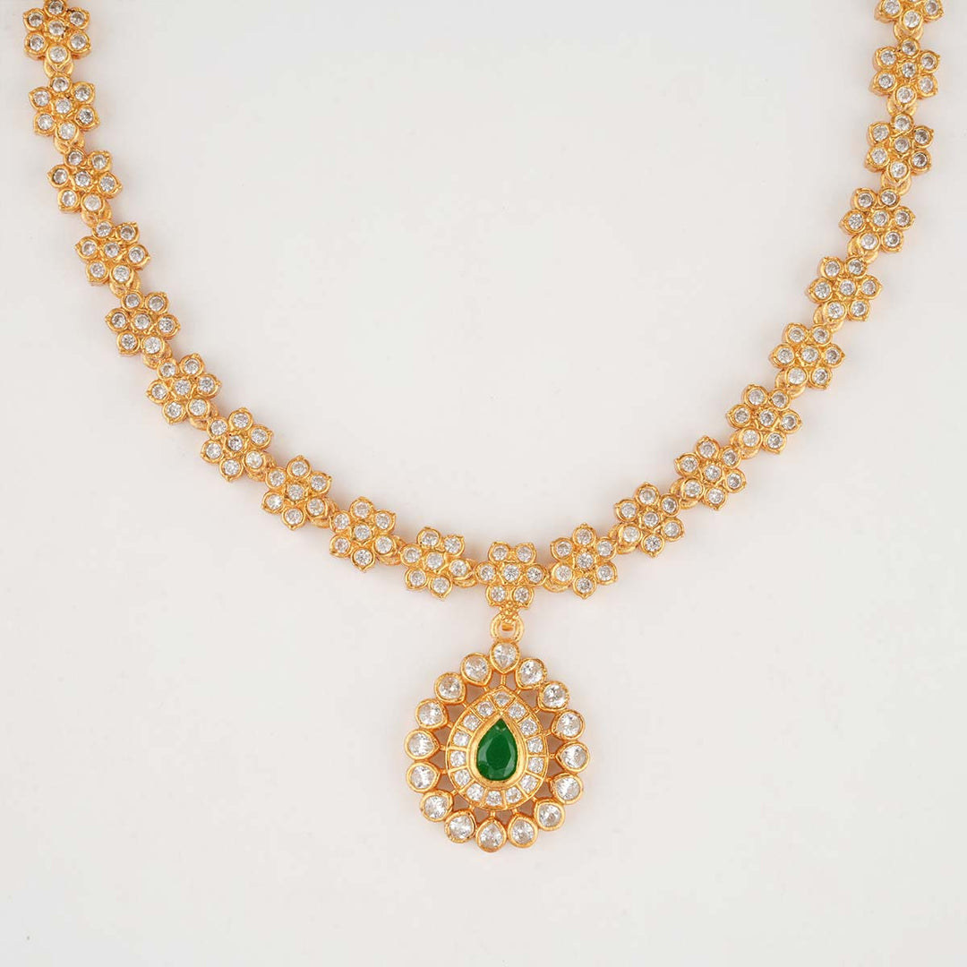 Jeevika Short Necklace