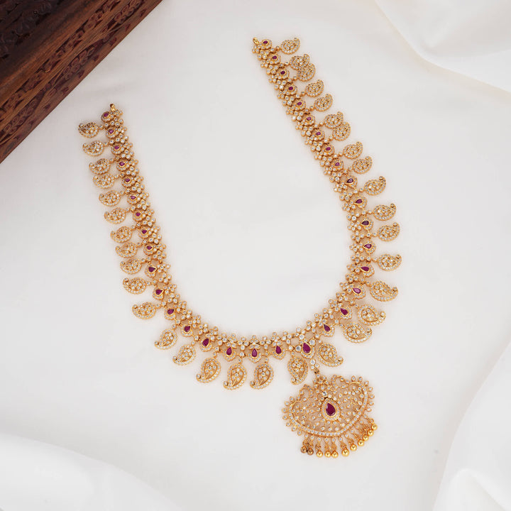 Ankitha Stone Short Necklace