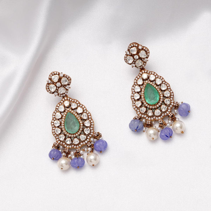 Pretty Look Choker Set