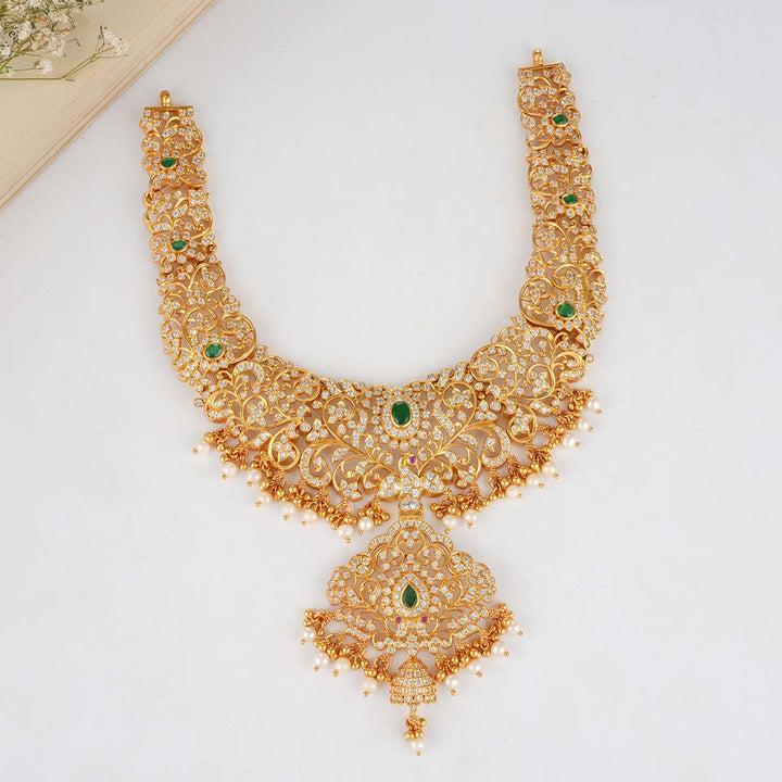 Sharavathika Short Necklace