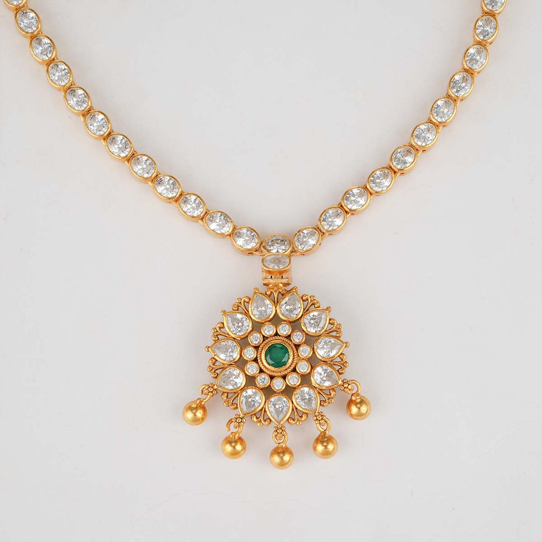 Yaranika Reversible Short Necklace