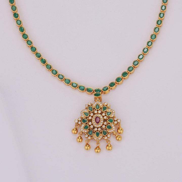 Keshva Reversible Short Necklace