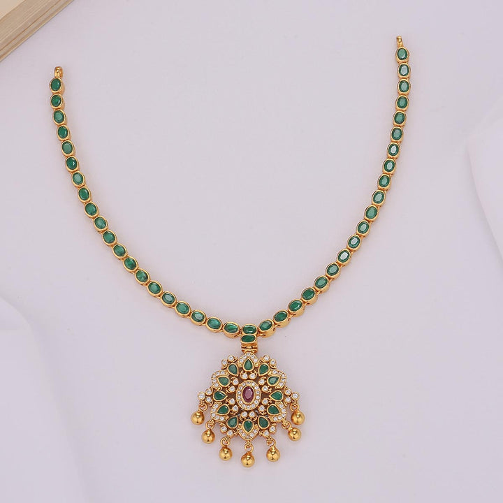 Keshva Reversible Short Necklace