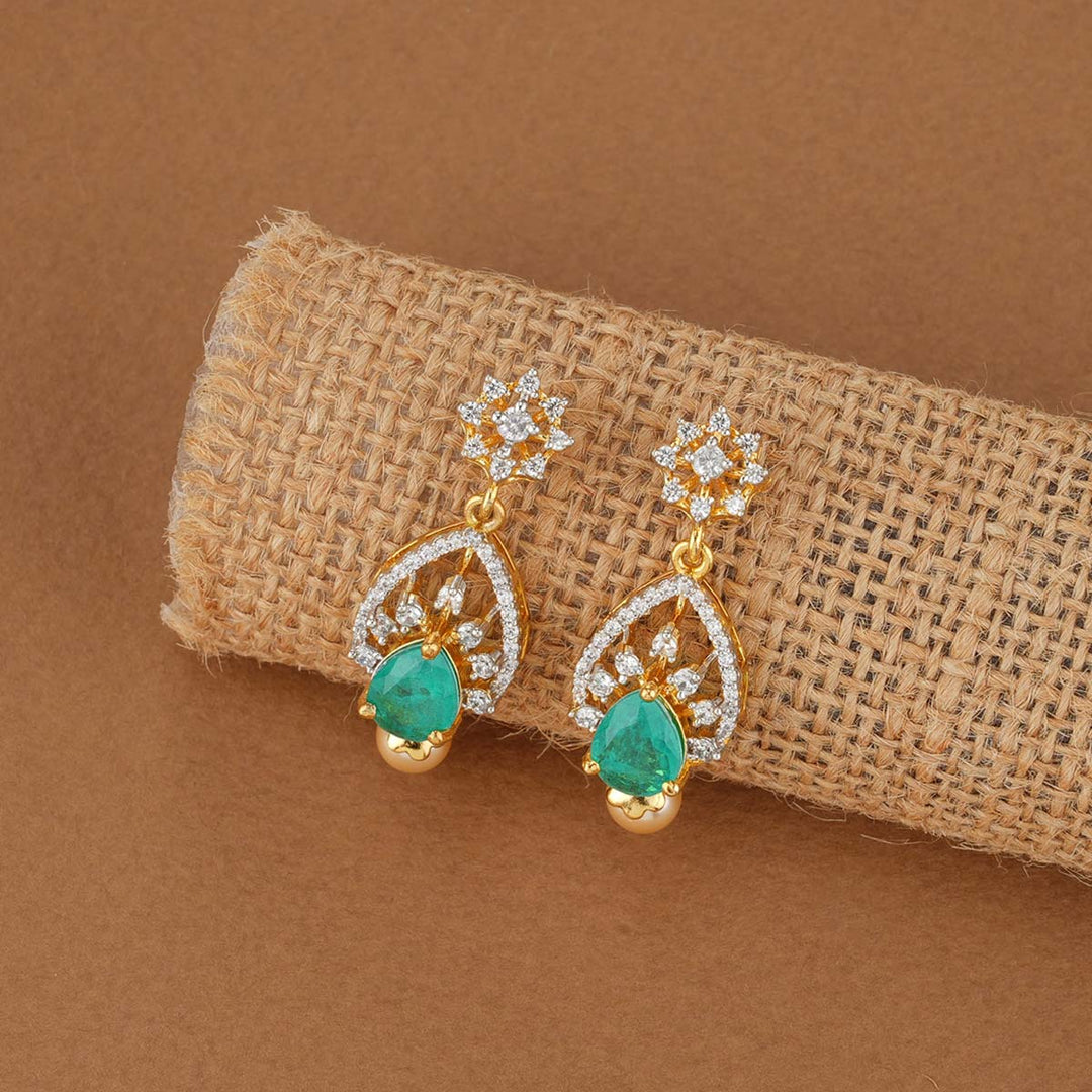 Sparkling Avikam Necklace Set