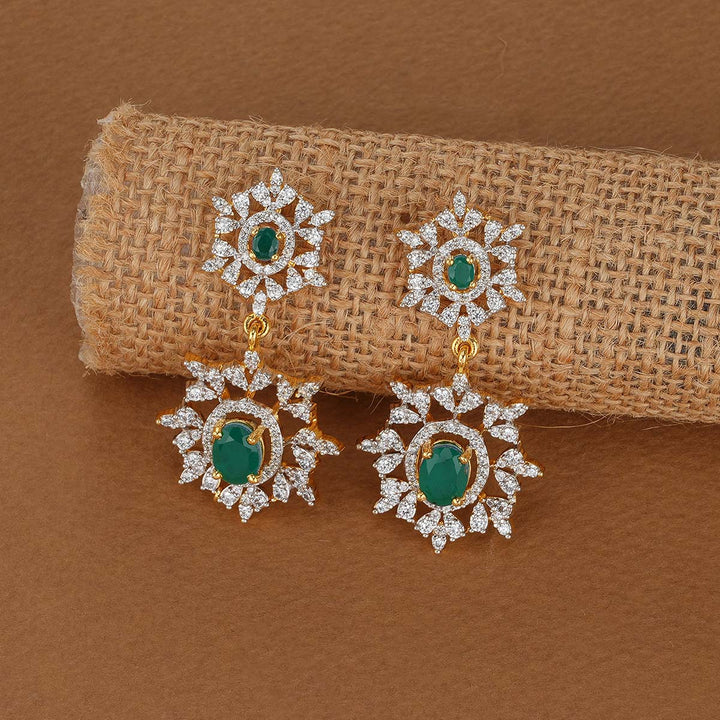 Stylish Avikam Long Necklace Set