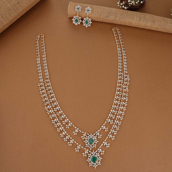 Stylish Avikam Long Necklace Set