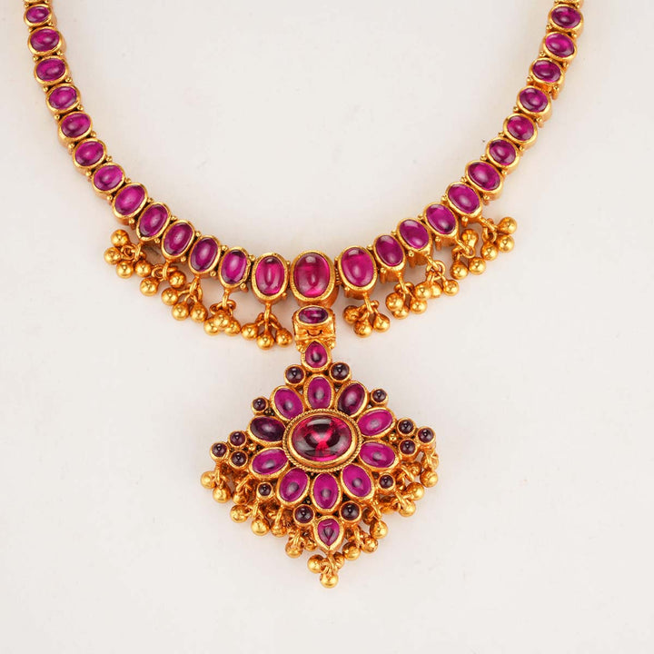 Unique Reversible Short Necklace