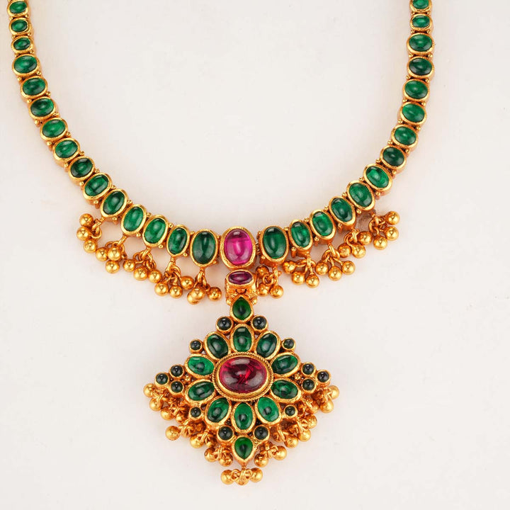 Unique Reversible Short Necklace