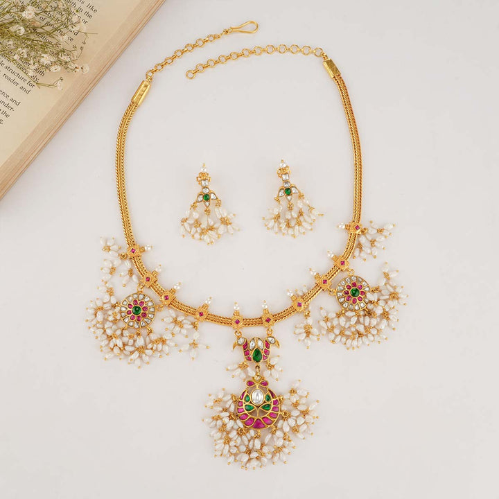 Yalikha Kundan Necklace Set