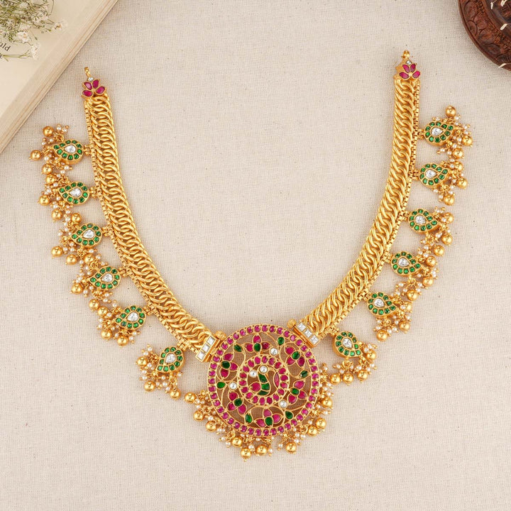 Beautiful Reversible Kundan Short Necklace