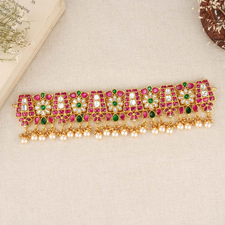 Mahisha Kundan Choker