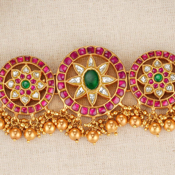 Shananya Kundan Choker
