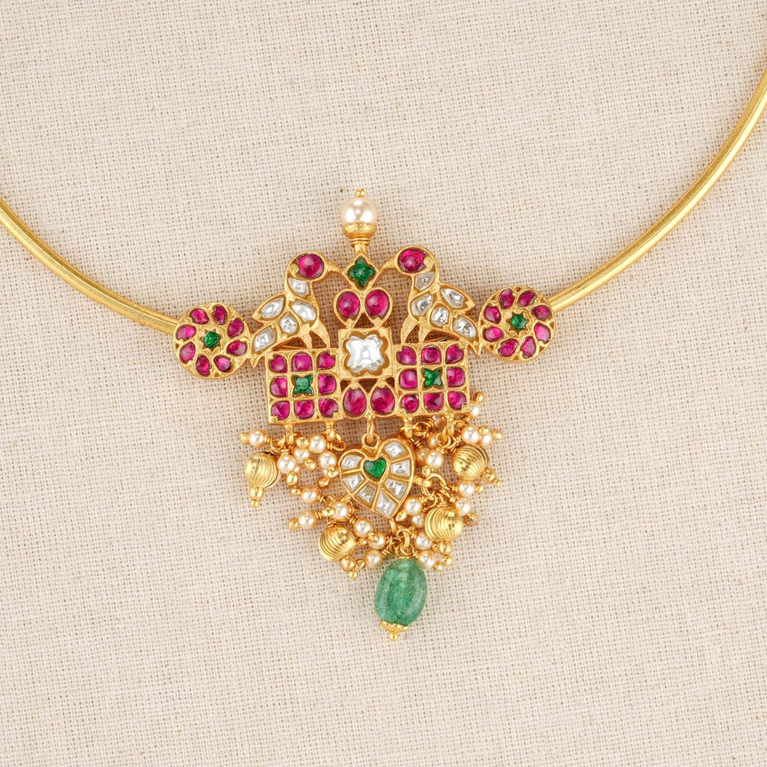 Lakshana Short Necklace