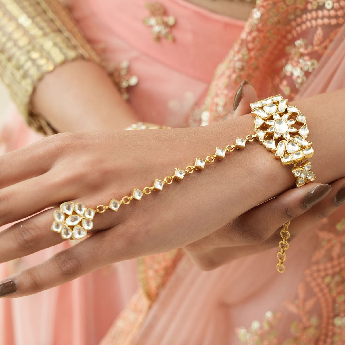 Riddhi Siddhee Traditional Gold Plated Kundan Haath Phool/Panja/ Adjustable  Kadi Bracelet With Ring For Women - Fashion Jewellers India
