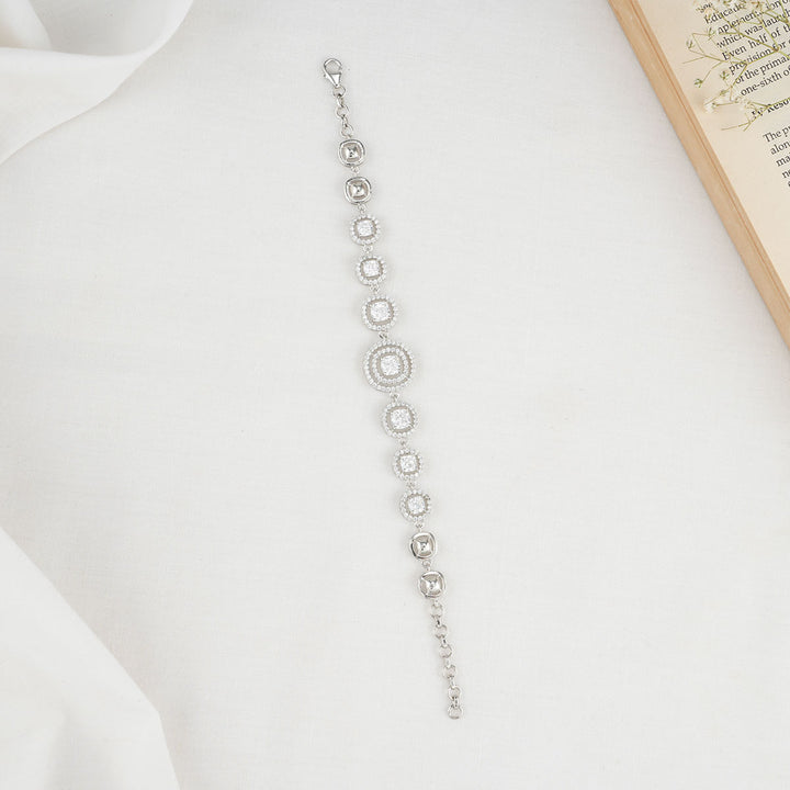 Bernia Chain Bracelet