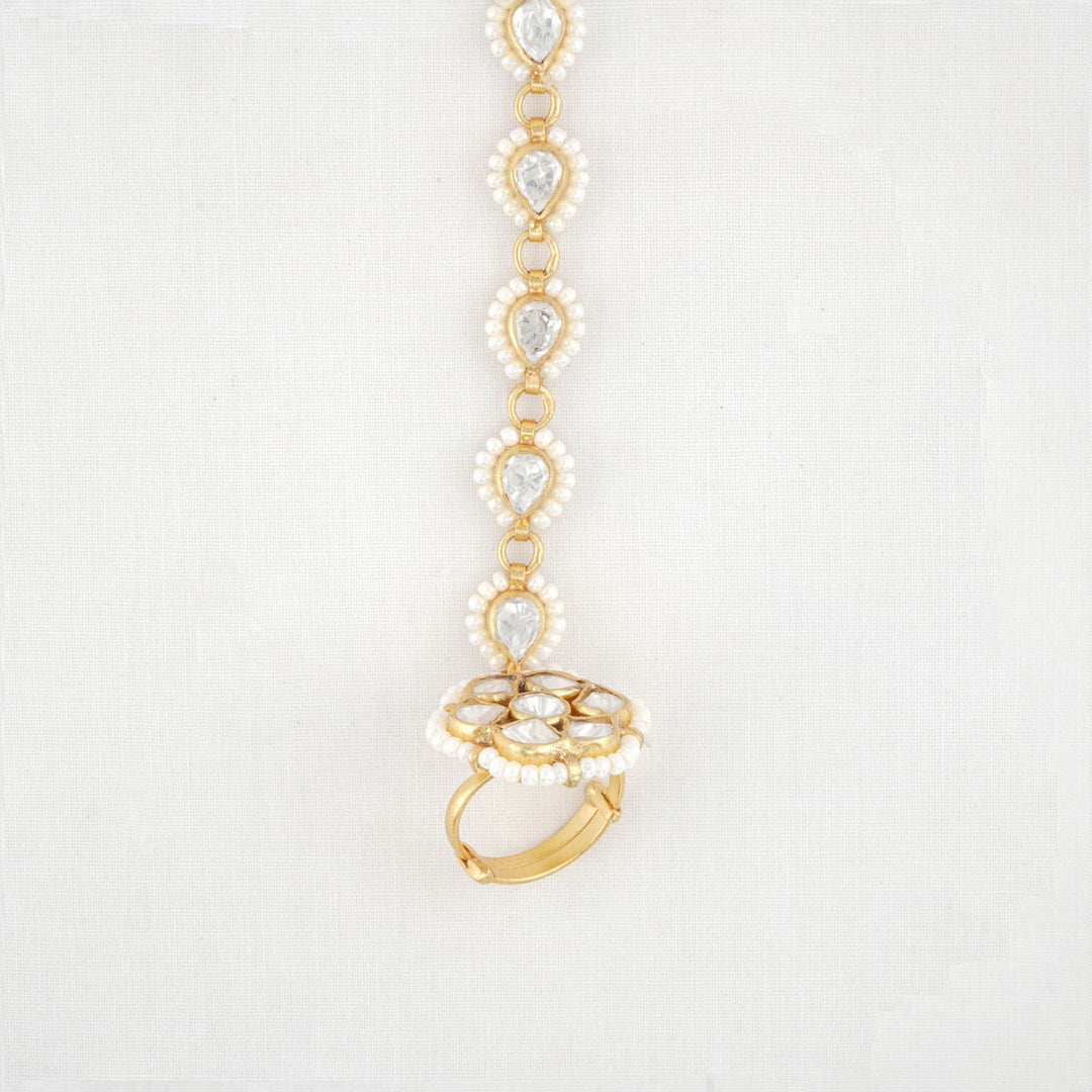 Layra Bracelet With Ring