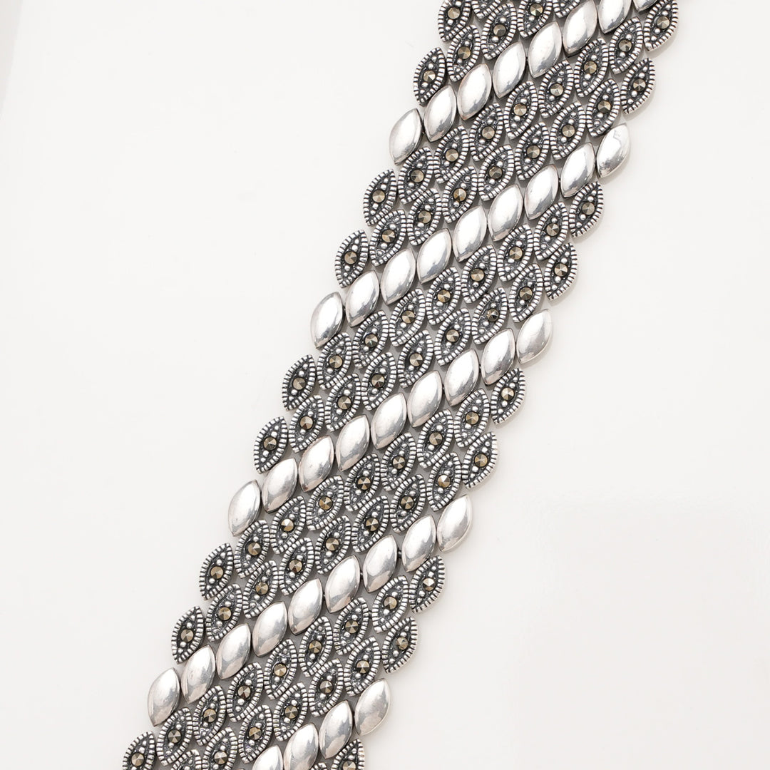 Attractive Men's Bracelet