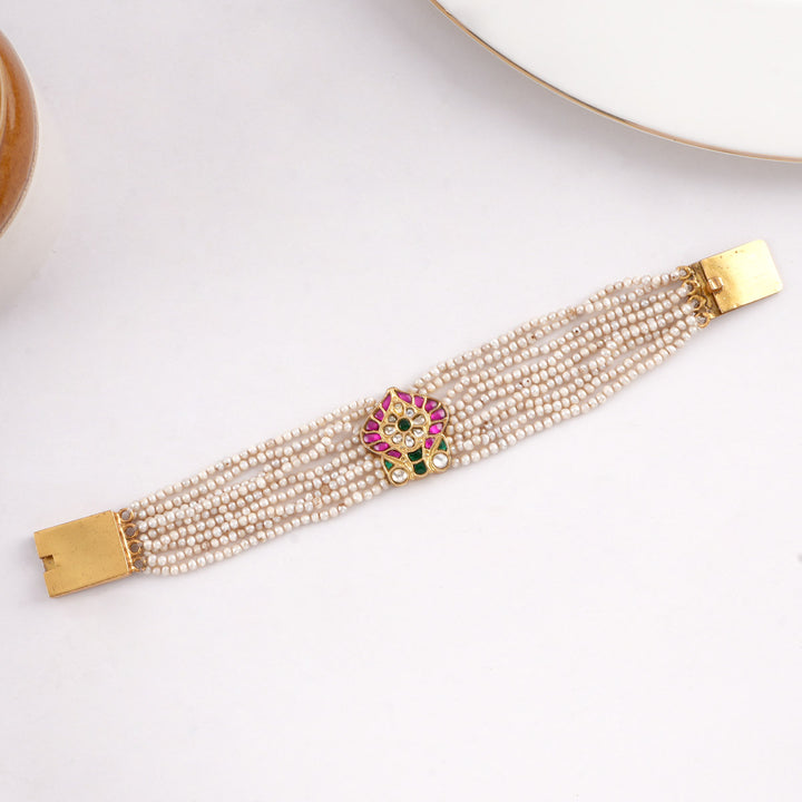 Trishali Kundan Bracelet